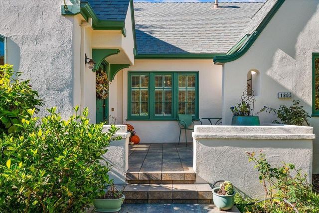 1805 Austin Way, Santa Rosa, CA 95404