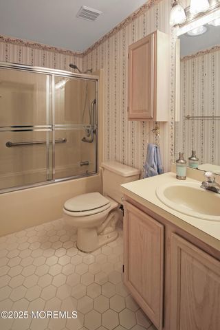 71 Morning Glory Lane, Whiting, NJ 08759