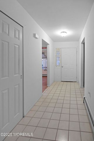 71 Morning Glory Lane, Whiting, NJ 08759