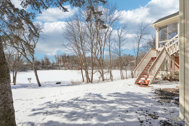 2545 Concord Way 115, Mendota Heights, MN 55120