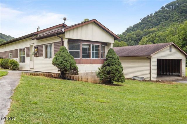 205 Jenkins Hollow Road, Elizabethton, TN 37643