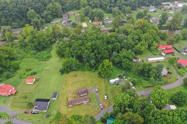 205 Jenkins Hollow Road, Elizabethton, TN 37643