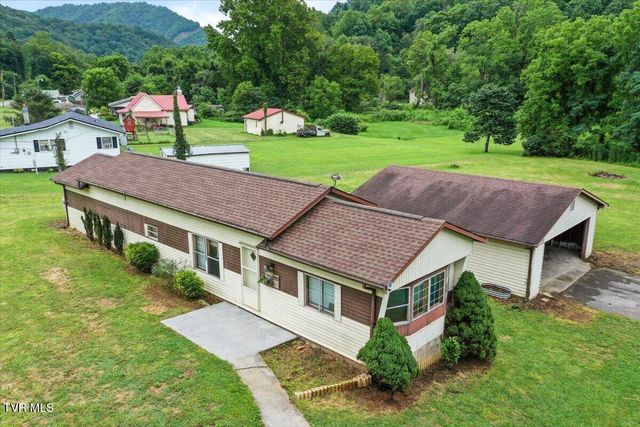 205 Jenkins Hollow Road, Elizabethton, TN 37643