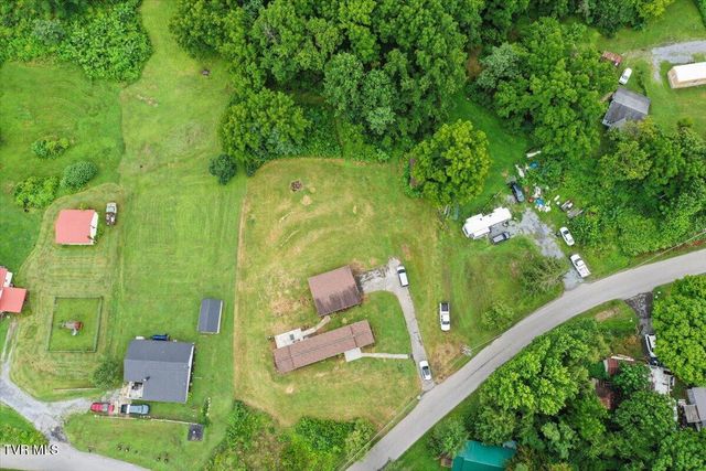 205 Jenkins Hollow Road, Elizabethton, TN 37643