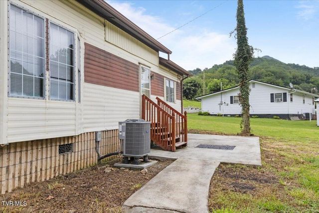 205 Jenkins Hollow Road, Elizabethton, TN 37643