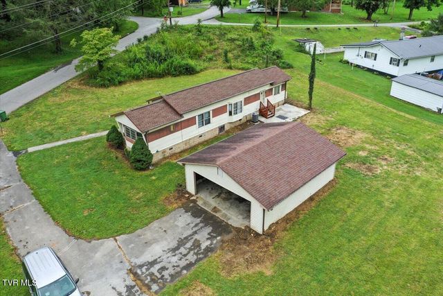 205 Jenkins Hollow Road, Elizabethton, TN 37643