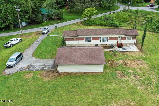 205 Jenkins Hollow Road, Elizabethton, TN 37643