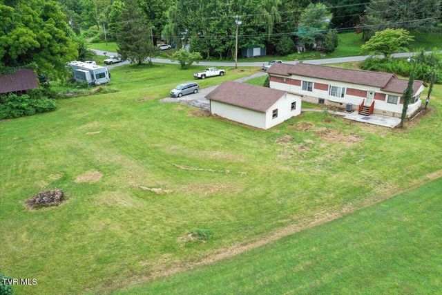 205 Jenkins Hollow Road, Elizabethton, TN 37643