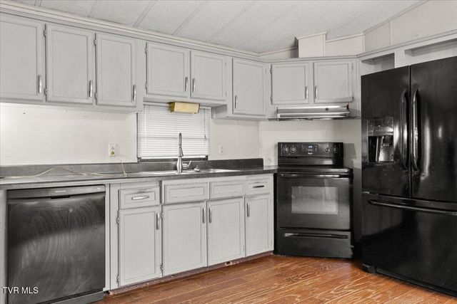 205 Jenkins Hollow Road, Elizabethton, TN 37643