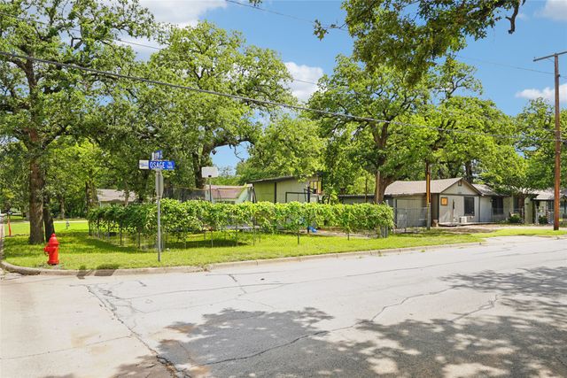 7616 Osage Trail, Lake Worth, TX 76135