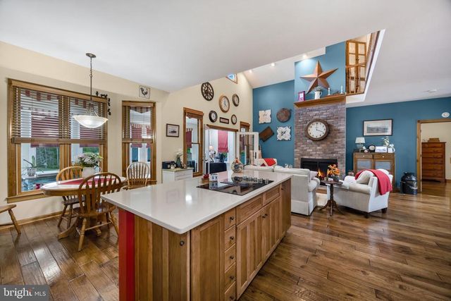 6657 LAWYERS RD, Spotsylvania, VA 22551