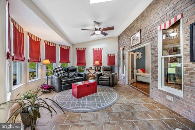6657 LAWYERS RD, Spotsylvania, VA 22551