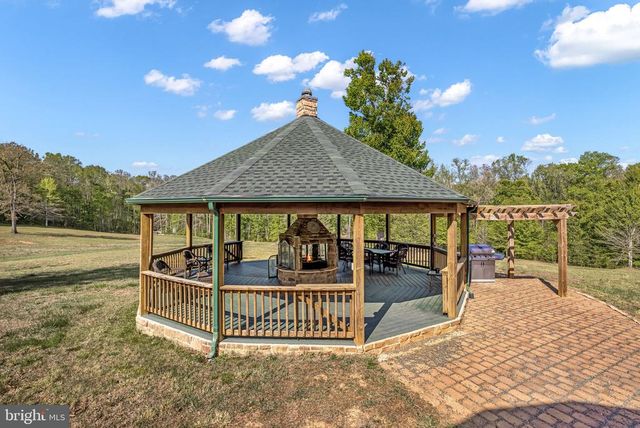6657 LAWYERS RD, Spotsylvania, VA 22551