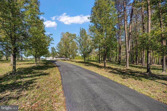 6657 LAWYERS RD, Spotsylvania, VA 22551