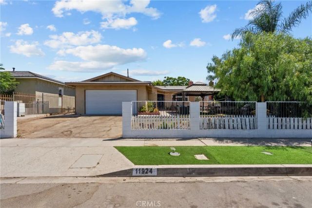 11924 Chadron Avenue, San Fernando, CA 91340