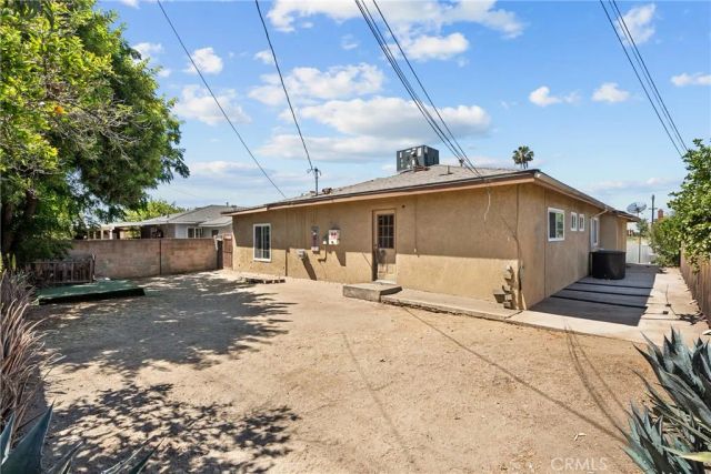 11924 Chadron Avenue, San Fernando, CA 91340