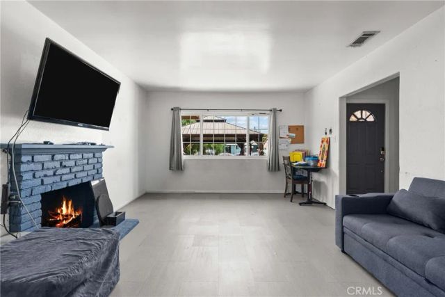 11924 Chadron Avenue, San Fernando, CA 91340