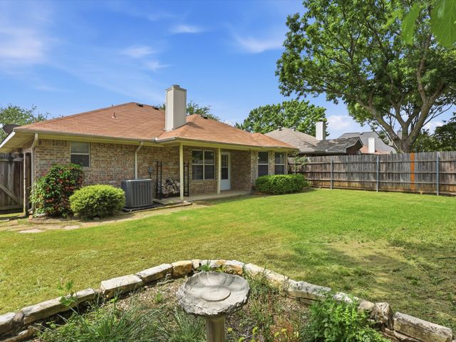 2312 Park Row, Mckinney, TX 75072