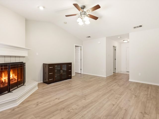 2312 Park Row, Mckinney, TX 75072