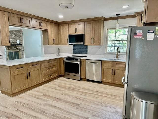 503 Highland Woods Drive W, Mobile, AL 36608