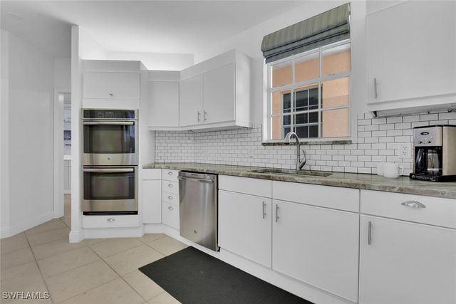 2000 Royal Marco WAY 2-607, Marco Island, FL 34145