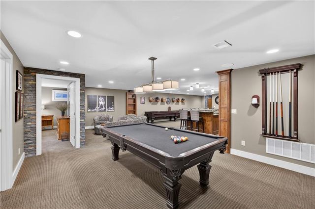 8608 Reinhardt Lane, Leawood, KS 66206