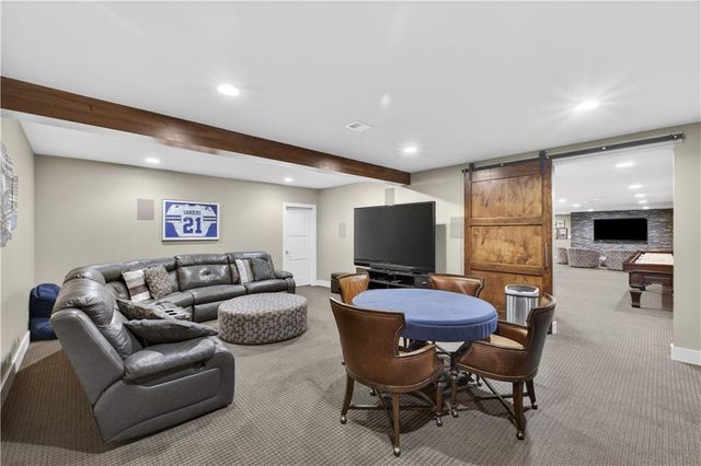 8608 Reinhardt Lane, Leawood, KS 66206