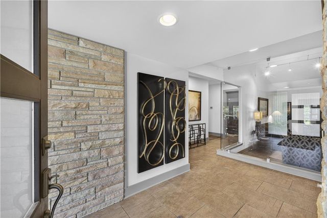 8608 Reinhardt Lane, Leawood, KS 66206
