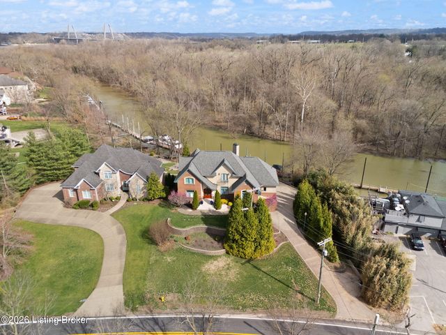 6205 River Rd, Prospect, KY 40059