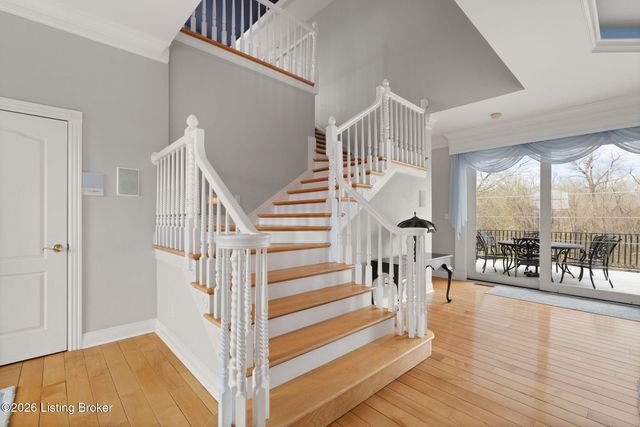 6205 River Rd, Prospect, KY 40059