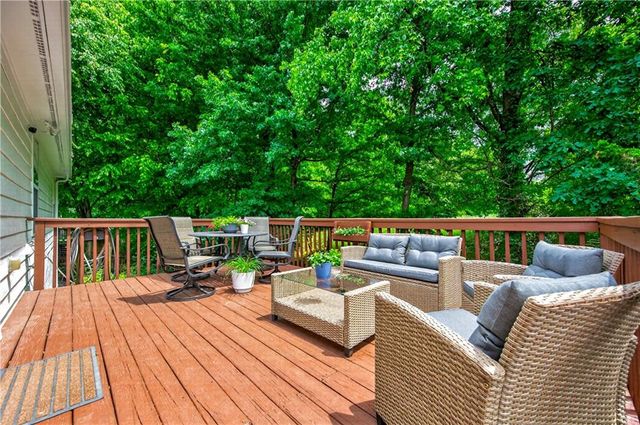 2940 Northcliff Drive, Suwanee, GA 30024