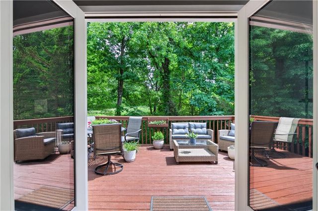 2940 Northcliff Drive, Suwanee, GA 30024