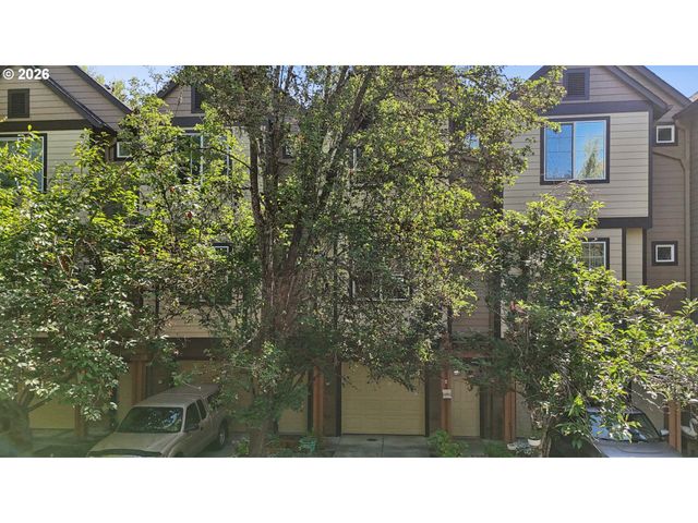 668 Sw DILLAN Dr, Beaverton, OR 97006