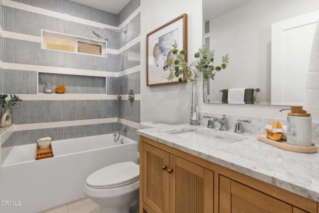 2101 Rome Drive, Los Angeles, CA 90065