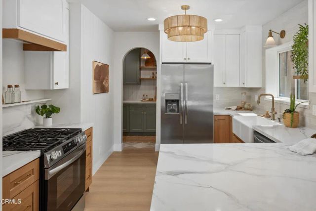 2101 Rome Drive, Los Angeles, CA 90065
