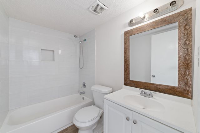 12606 Wellington Park Drive, Houston, TX 77072