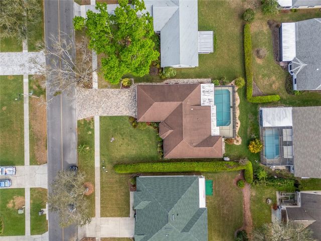 6352 HUNTINGTON DRIVE, Zephyrhills, FL 33542