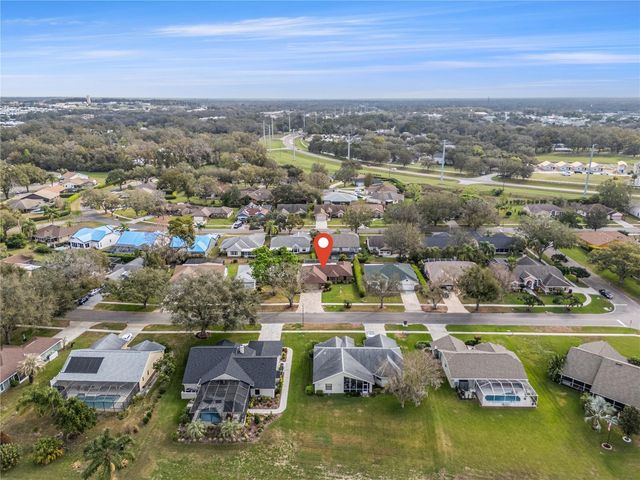 6352 HUNTINGTON DRIVE, Zephyrhills, FL 33542