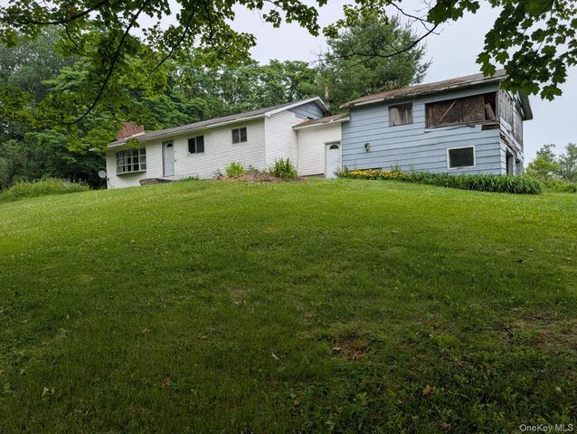 196 Gabriel Road, Cochecton, NY 12726