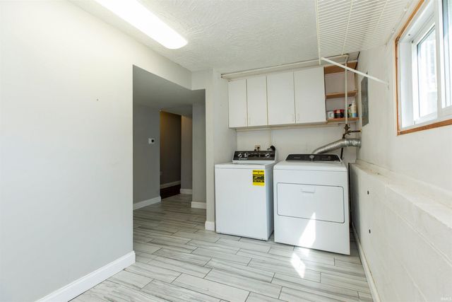 53230 Oakton Drive, South Bend, IN 46635