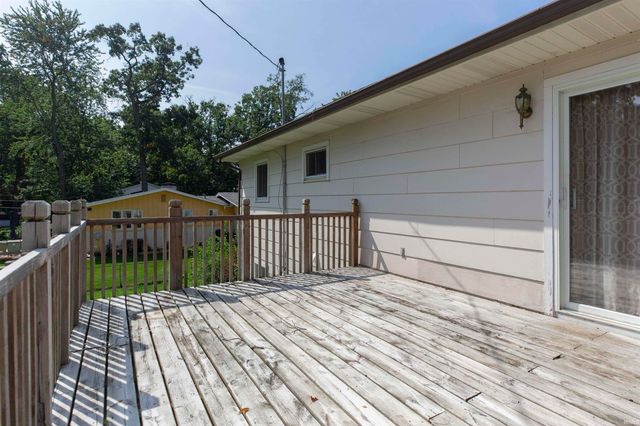 53230 Oakton Drive, South Bend, IN 46635