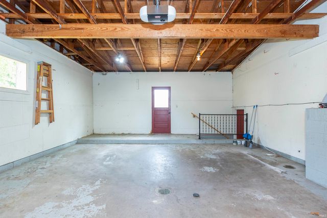 53230 Oakton Drive, South Bend, IN 46635