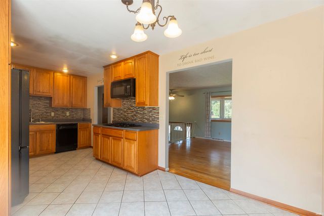 53230 Oakton Drive, South Bend, IN 46635