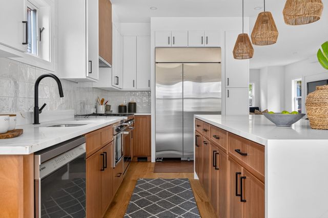 37 Belmont St 37, Somerville, MA 02143
