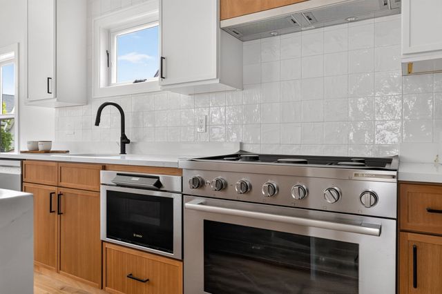 37 Belmont St 37, Somerville, MA 02143
