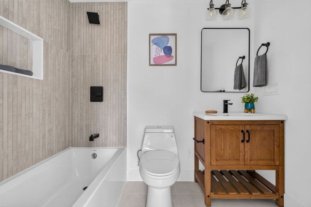 37 Belmont St 37, Somerville, MA 02143