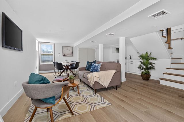 37 Belmont St 37, Somerville, MA 02143