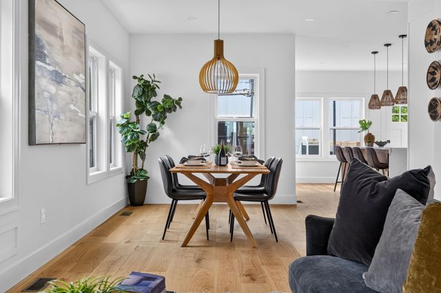 37 Belmont St 37, Somerville, MA 02143
