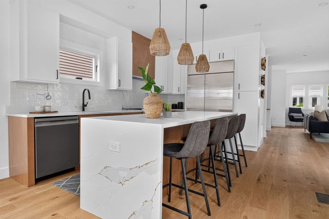37 Belmont St 37, Somerville, MA 02143