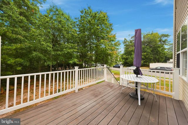 64 MEADOW CIR, Mays Landing, NJ 08330
